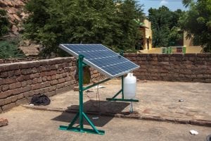 female entrepreneurs develop solar tracking tech - SunSaluter